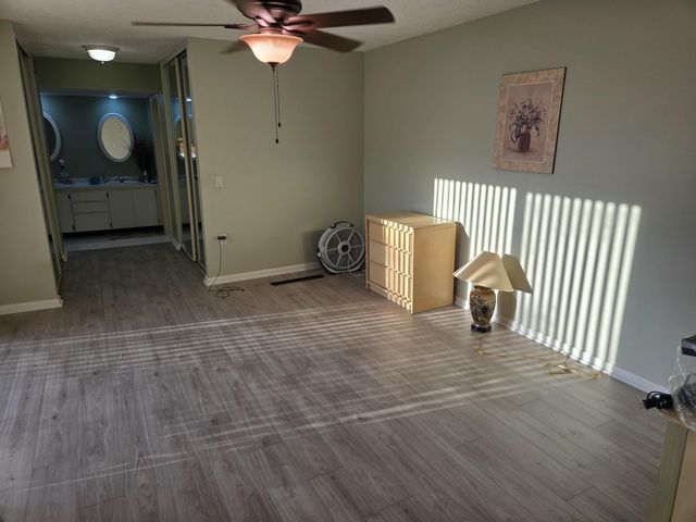 1700 Embassy Drive 512, West Palm Beach, FL 33401