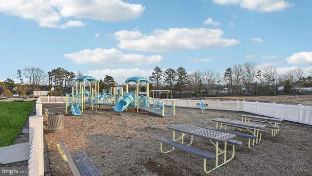 317 MONTEREY DR, Egg Harbor Township, NJ 08234