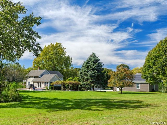 3275 Skunk Lane, Cutchogue, NY 11935