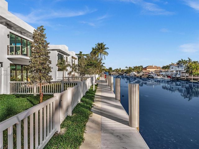 4656 SW 32nd Avenue B1, Dania Beach, FL 33312