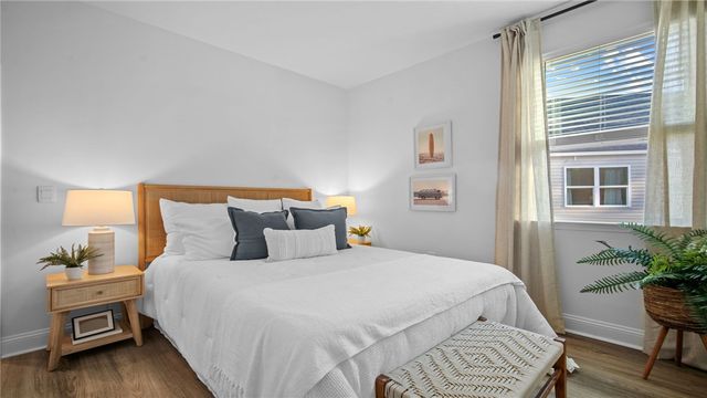 1062 Lakes Blvd, Brunswick, GA 31525