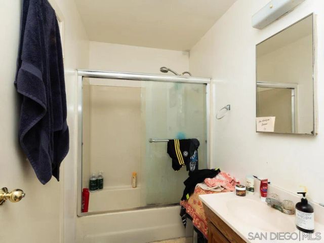3104 N Evergreen, San Diego, CA 92110