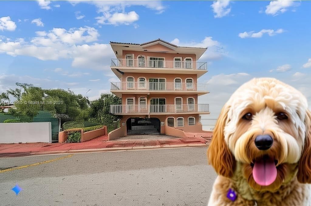 9008 Collins Ave 402, Surfside, FL 33154