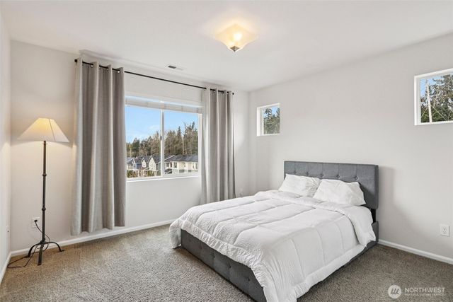 32209 50th Court S, Auburn, WA 98001