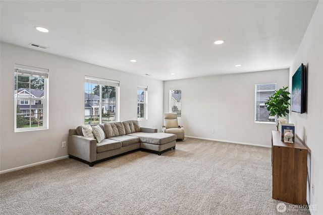 32209 50th Court S, Auburn, WA 98001