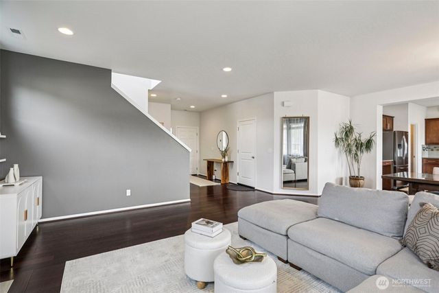 32209 50th Court S, Auburn, WA 98001