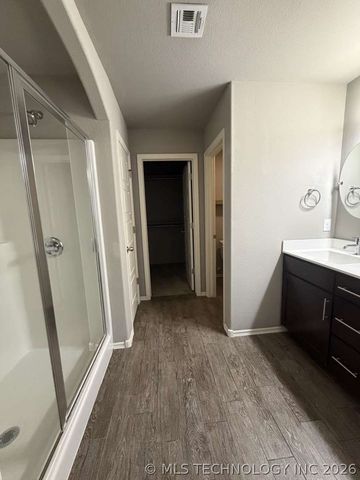 14610 E 112th Place North, Owasso, OK 74055