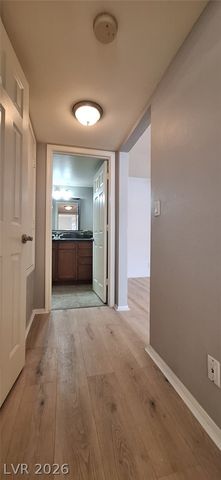1455 East Katie Avenue C28, Las Vegas, NV 89119