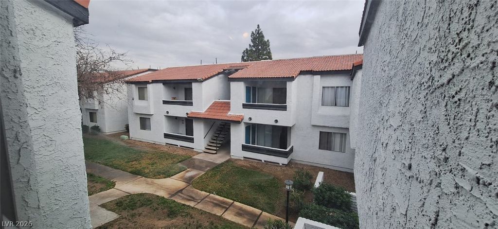 1455 East Katie Avenue C28, Las Vegas, NV 89119