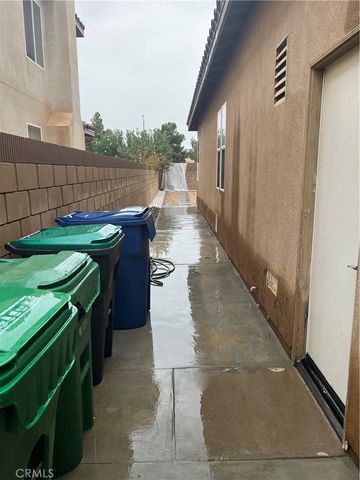 6025 W Avenue K9, Lancaster, CA 93536