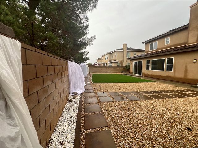 6025 W Avenue K9, Lancaster, CA 93536