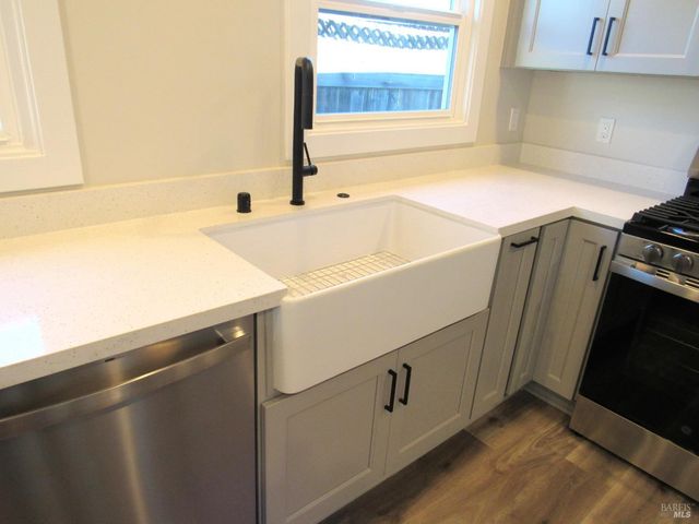 196 Church St, Sonoma, CA 95476