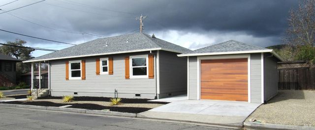 196 Church St, Sonoma, CA 95476