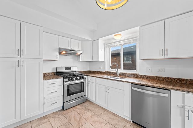 16813 81st Avenue 3S, Tinley Park, IL 60477