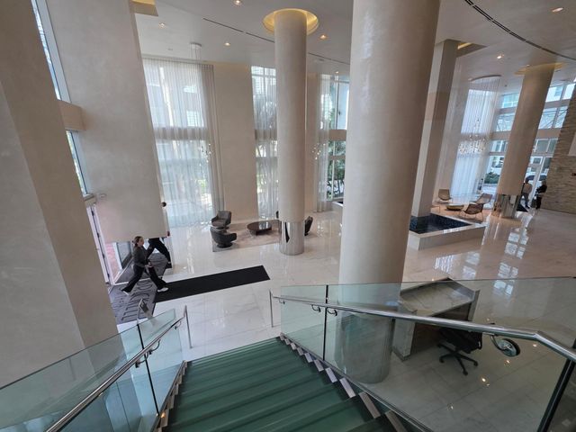 41 SE 5th Street 1917, Miami, FL 33131