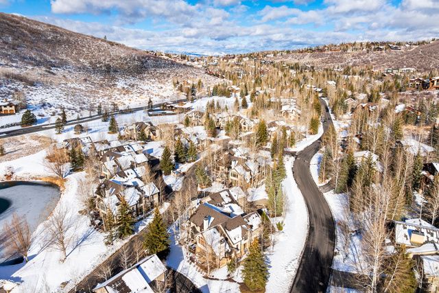 2442 DEER LAKE DR, Park City, UT 84060