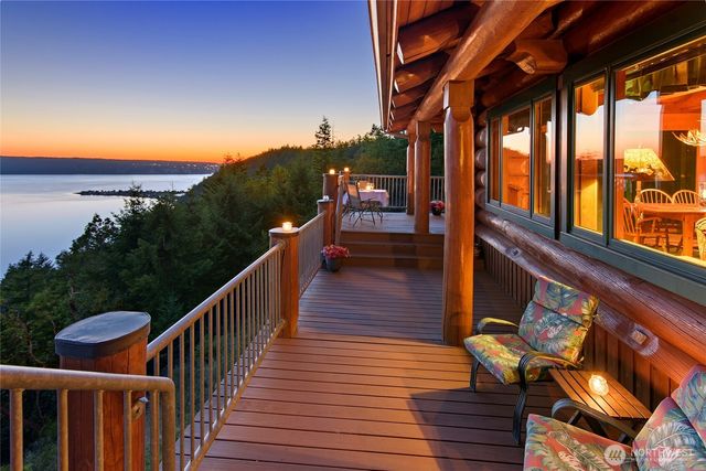 53 Combs Place, Port Townsend, WA 98368