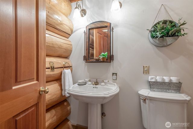 53 Combs Place, Port Townsend, WA 98368