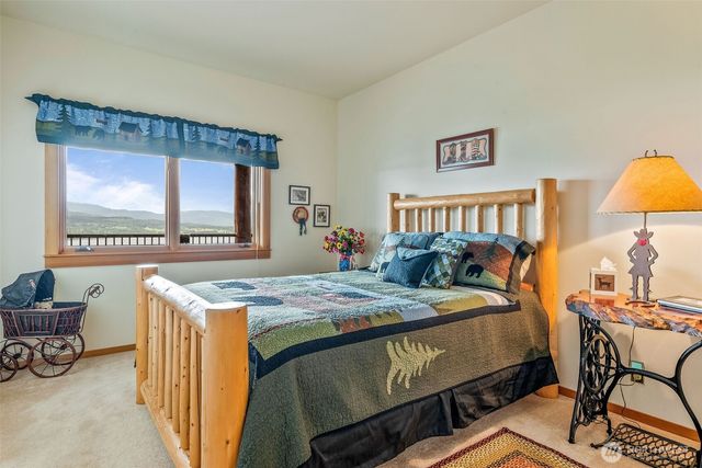 53 Combs Place, Port Townsend, WA 98368