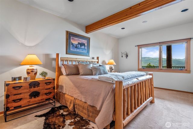 53 Combs Place, Port Townsend, WA 98368