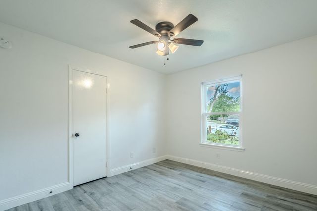 9818 Toucan Lane, Conroe, TX 77385