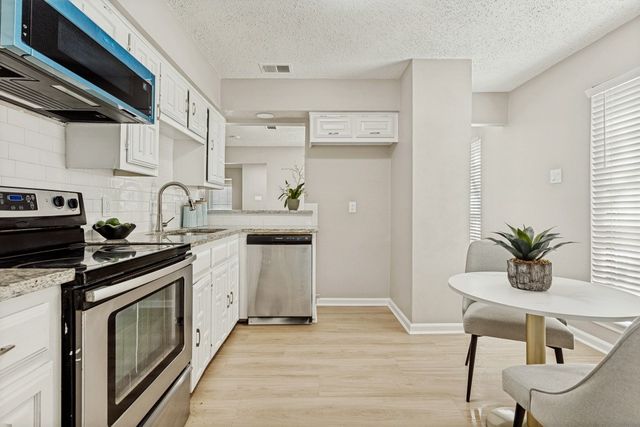 2321 North Court, Garland, TX 75044