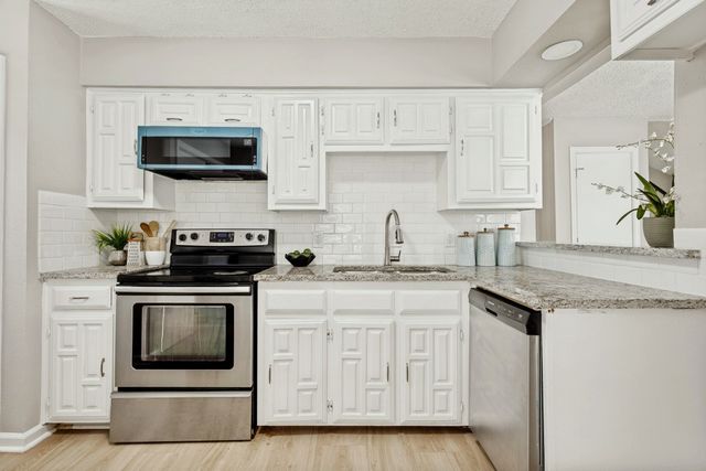 2321 North Court, Garland, TX 75044