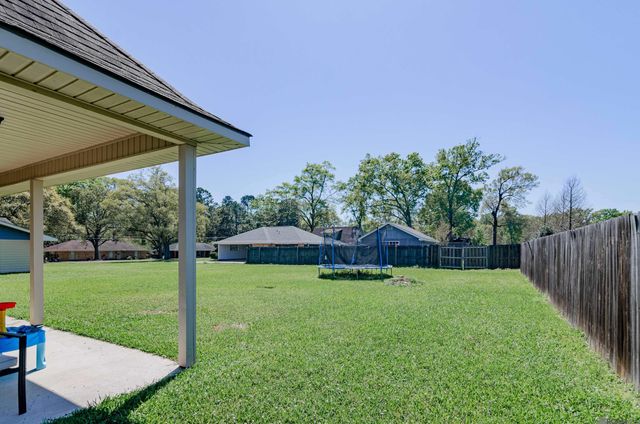 2263 Zelmere St, Zachary, LA 70791