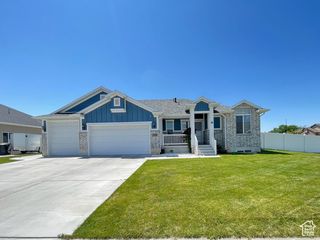 2433 N 1445 W, Clinton, UT 84015
