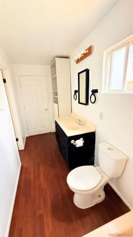 1605 N Mollison Avenue, El Cajon, CA 92021