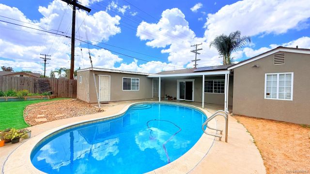 1605 N Mollison Avenue, El Cajon, CA 92021