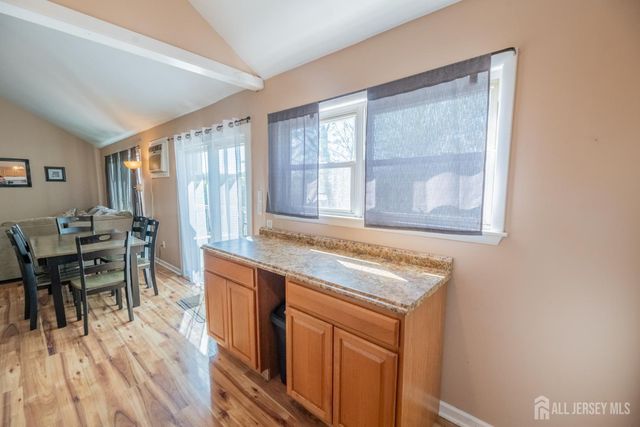 21 Mabaline Road, Old Bridge, NJ 08857