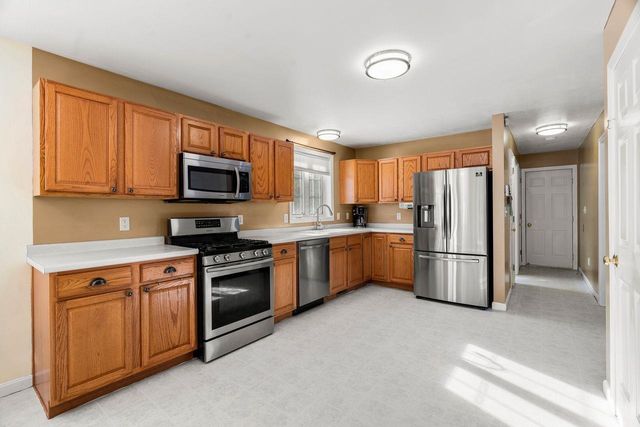 1 Patricia Lane, Amherst, NH 03031