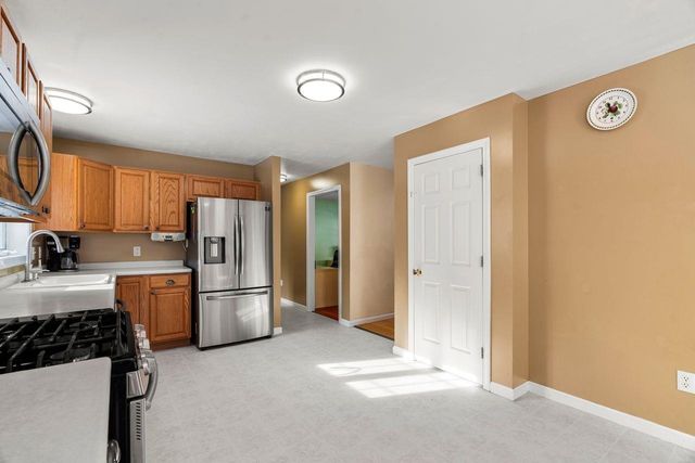 1 Patricia Lane, Amherst, NH 03031