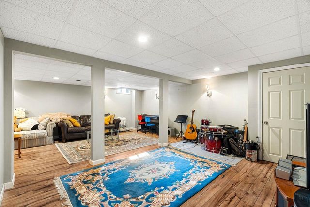 1 Patricia Lane, Amherst, NH 03031