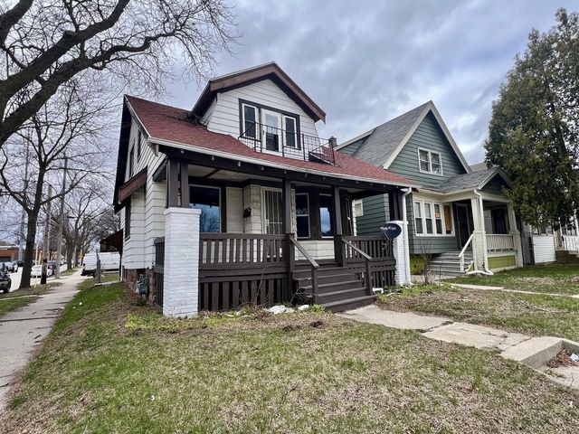 3201 N 35th STREET, Milwaukee, WI 53216
