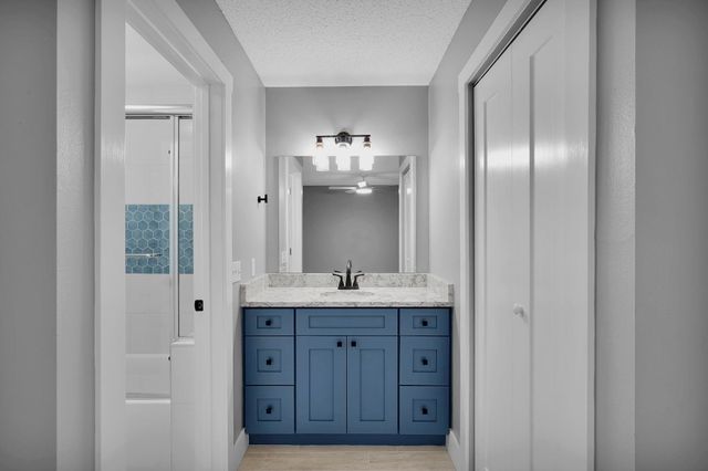 30 Catalonia Ct, St Augustine, FL 32086