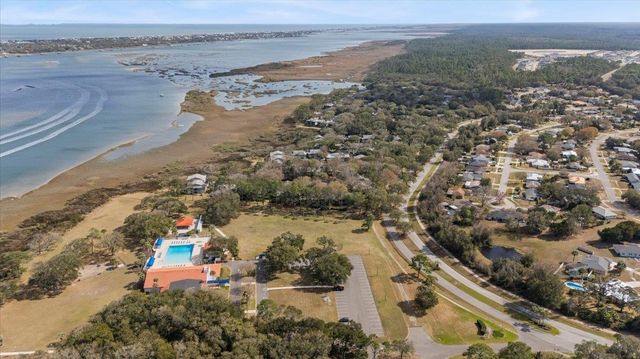 30 Catalonia Ct, St Augustine, FL 32086