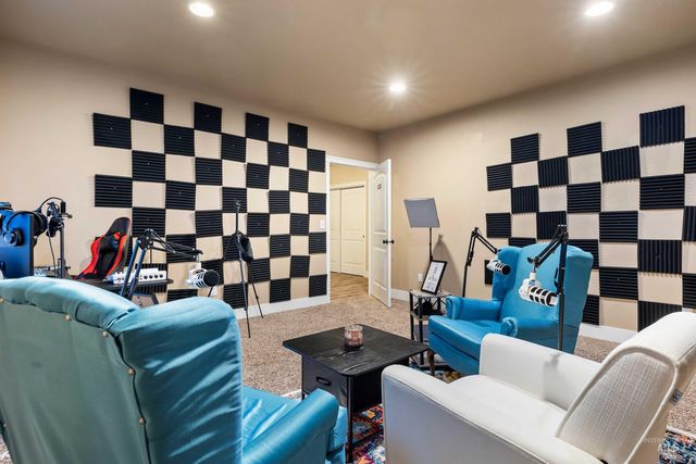 2271 Canyon Trail Way, Twin Falls, ID 83301