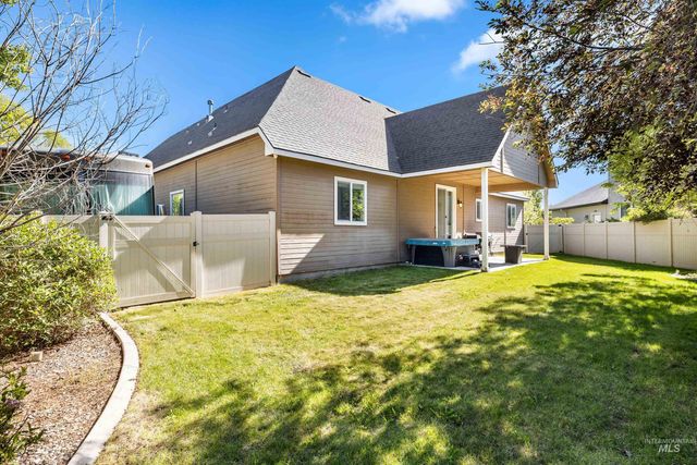 2271 Canyon Trail Way, Twin Falls, ID 83301