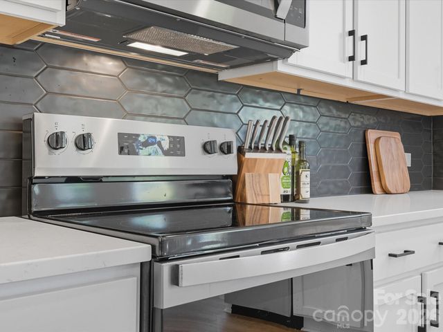 11935 Basking Drive, Charlotte, NC 28214