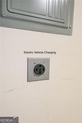 6001 BROOKSIDE OAK Circle, Norcross, GA 30093