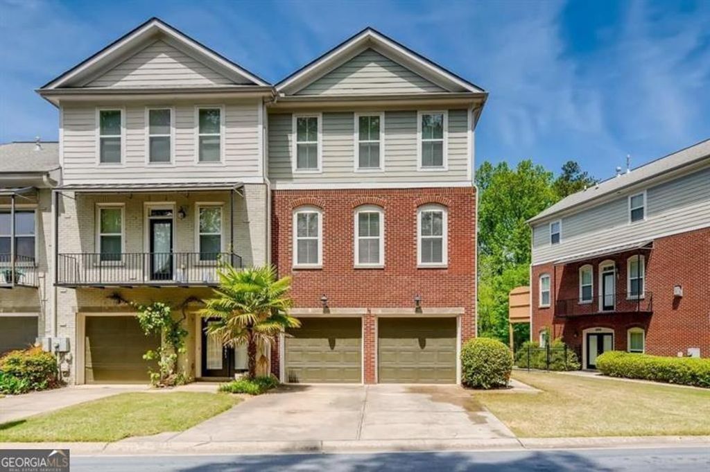6001 BROOKSIDE OAK Circle, Norcross, GA 30093