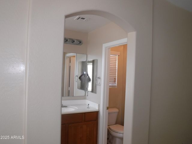 4524 S 25TH Drive, Phoenix, AZ 85041