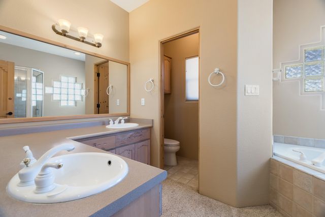 12804 Northern Sky Avenue NE, Albuquerque, NM 87111