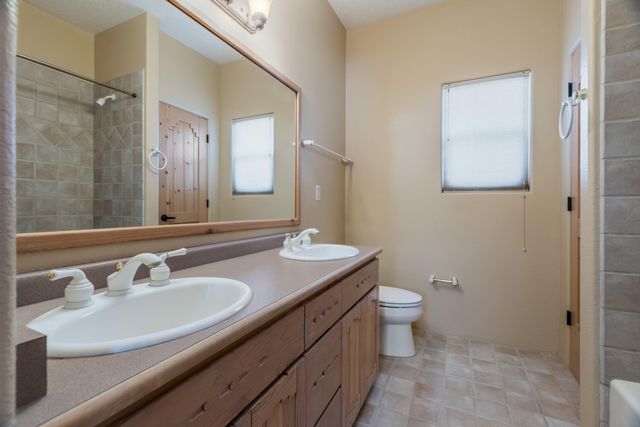 12804 Northern Sky Avenue NE, Albuquerque, NM 87111