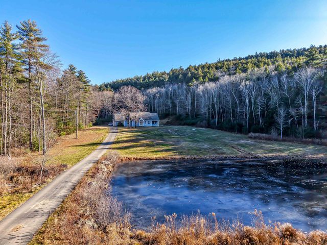 149 Mountain Road, Deerfield, NH 03037