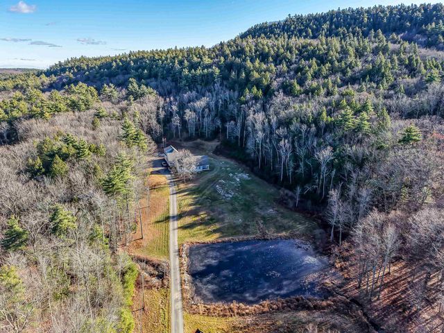 149 Mountain Road, Deerfield, NH 03037
