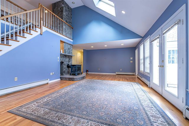 149 Mountain Road, Deerfield, NH 03037