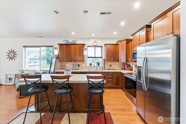 14477 100th Avenue SE, Yelm, WA 98597